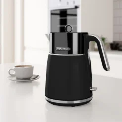 Morphy Richards Signature Opulent Black Kettle 16 Morphy Richards Signature Opulent Black Kettle -Morphy Richards Sales Shop 100744 lifestyle