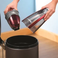Morphy Richards SuperVac 2-in-1 Cordless Vacuum Cleaner 11 Morphy Richards SuperVac 2-in-1 Cordless Vacuum Cleaner -Morphy Richards Sales Shop 732007ALT11emptying